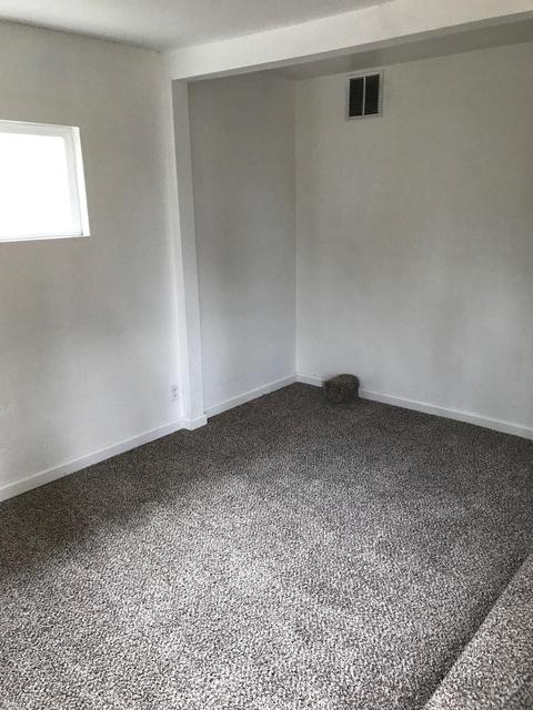 802 E Myrtle St, Hanford, CA 93230 photo 7