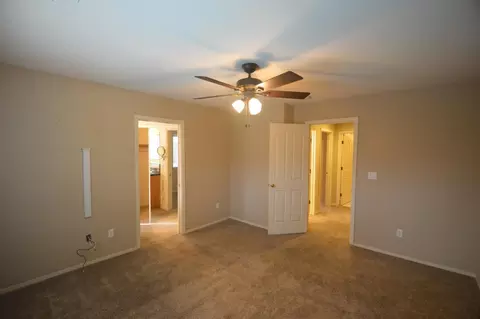 3819 E Stapp Ct, Visalia, CA 93292 photo 19