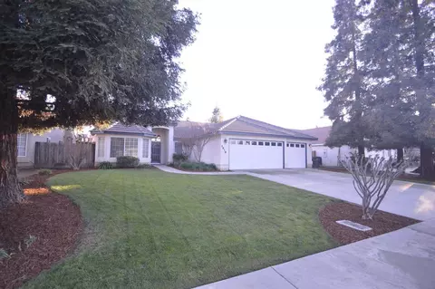 3819 E Stapp Ct, Visalia, CA 93292 photo 1