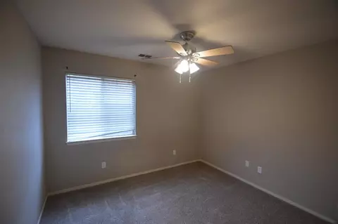 3819 E Stapp Ct, Visalia, CA 93292 photo 16