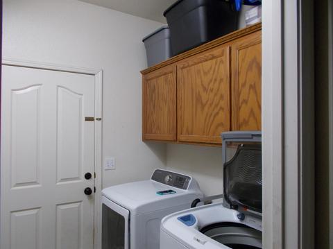 1932 E Bridger Ave, Tulare, CA 93274 photo 6