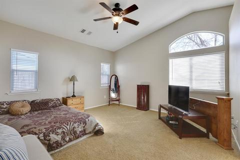 1040 Evergreen Ave, Lemoore, CA 93245 photo 22
