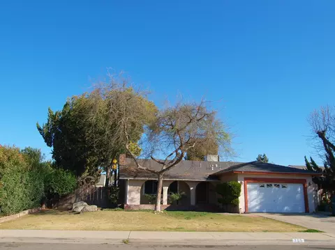 705 Westwood Dr, Exeter, CA 93221 photo 2