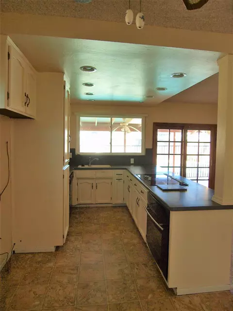 705 Westwood Dr, Exeter, CA 93221 photo 10