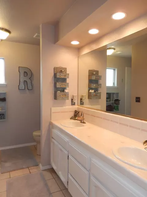 2925 E Pershing Ct, Visalia, CA 93292 photo 20