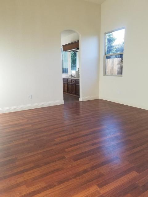 1111 E Arlen Ave, Visalia, CA 93292 photo 9