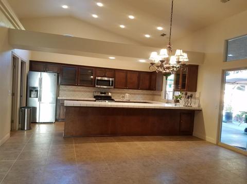 1111 E Arlen Ave, Visalia, CA 93292 photo 5