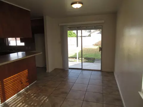 748 E Cypress Ave, Visalia, CA 93292 photo 5