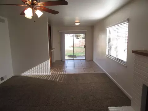 748 E Cypress Ave, Visalia, CA 93292 photo 3