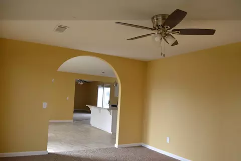 570 Ash St, Lemoore, CA 93245 photo 8