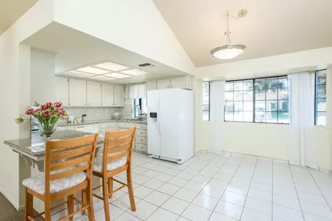 1864 Eclipse Ave, Fresno, CA 93720 photo 2