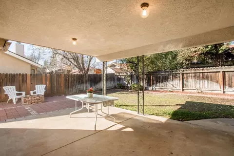 1864 Eclipse Ave, Fresno, CA 93720 photo 11