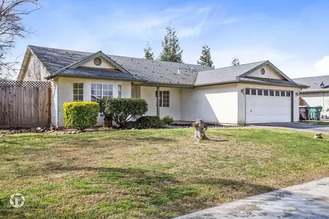1464 Mary Ct, Exeter, CA 93221 photo 4