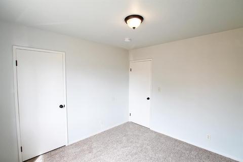 19717 Meadows Rd, Tehachapi, CA 93561 photo 21