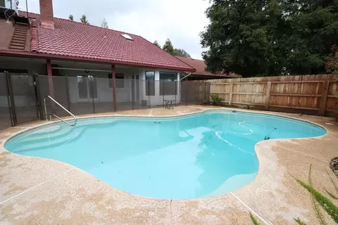 1837 Evergreen Ct, Visalia, CA 93292 photo 20