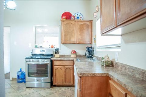 815 W Firebaugh Ave, Exeter, CA 93221 photo 10