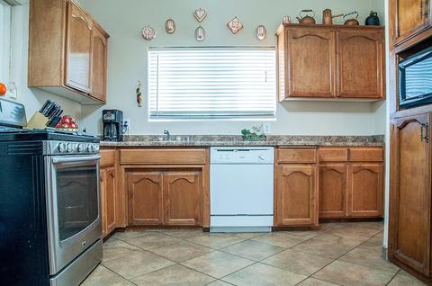 815 W Firebaugh Ave, Exeter, CA 93221 photo 11