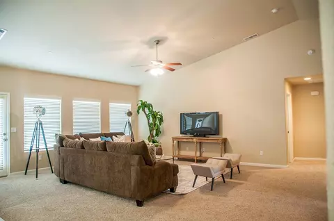 4327 E Vassar Ave, Visalia, CA 93292 photo 5