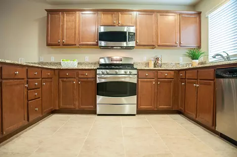 4327 E Vassar Ave, Visalia, CA 93292 photo 13