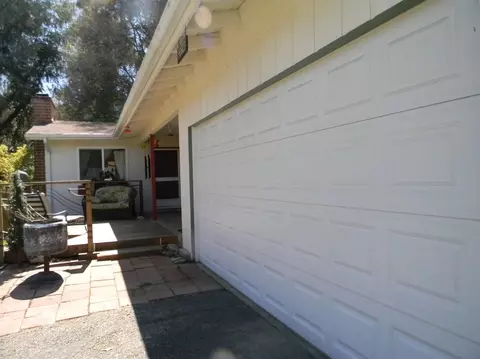 40623 Cherokee Oaks Dr, Three Rivers, CA 93271 photo 4