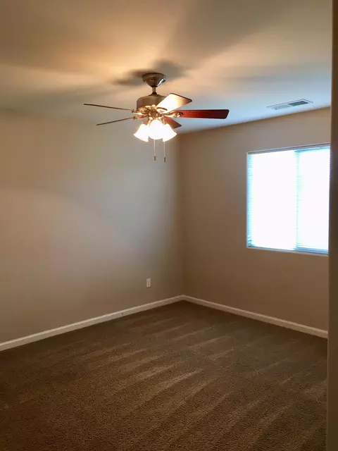 4113 E Vista Ave, Visalia, CA 93292 photo 10