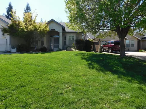 3631 E School Ct, Visalia, CA 93292 photo 3