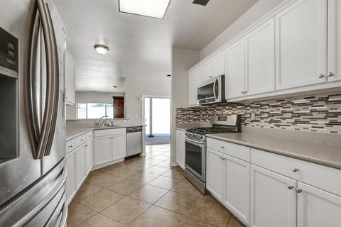 260 Seminole Way, Lemoore, CA 93245 photo 17