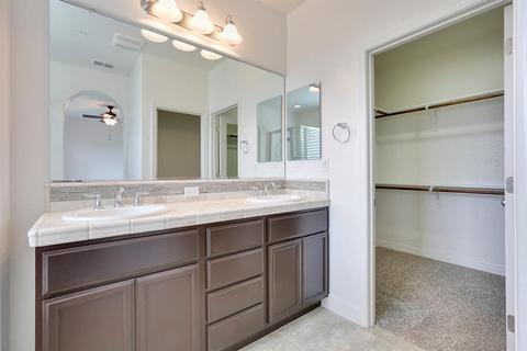 3825 E Seeger Ave, Visalia, CA 93292 photo 21