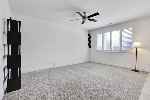 3825 E Seeger Ave, Visalia, CA 93292 photo 8