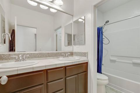 3825 E Seeger Ave, Visalia, CA 93292 photo 25