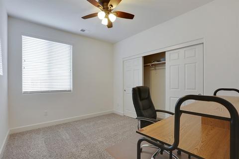 3825 E Seeger Ave, Visalia, CA 93292 photo 23