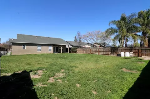 1651 Maple Ct, Tulare, CA 93274 photo 19