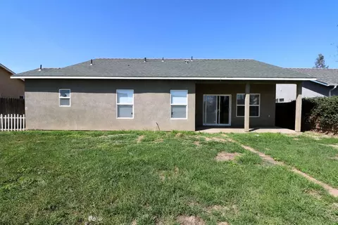 1651 Maple Ct, Tulare, CA 93274 photo 21
