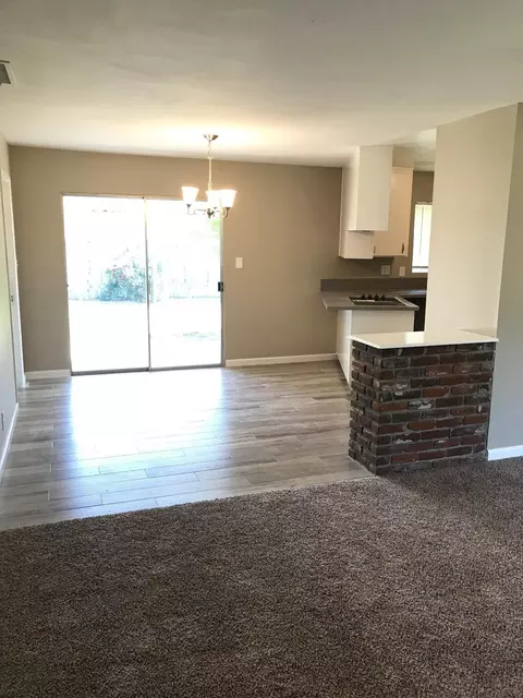 2373 E Sierra Ave, Tulare, CA 93274 photo 5