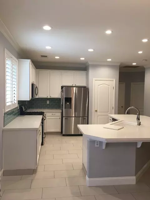 3927 E Cambridge, Visalia, CA 93292 photo 4