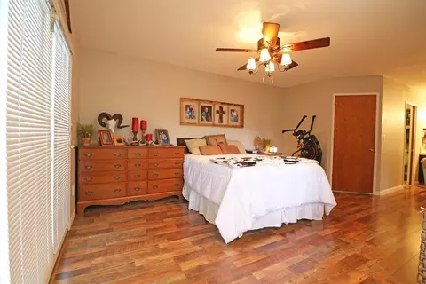 1925 Eastbrook Ave, Tulare, CA 93274 photo 9