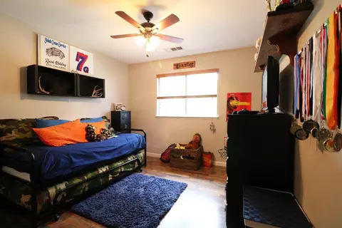 1925 Eastbrook Ave, Tulare, CA 93274 photo 14