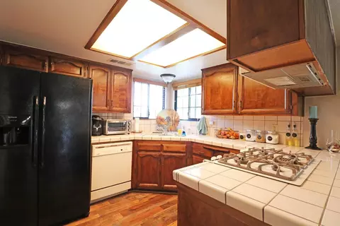 1925 Eastbrook Ave, Tulare, CA 93274 photo 7
