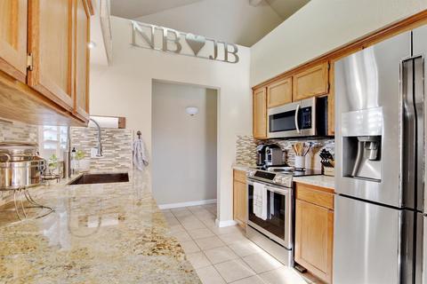 213 W Fremont Ave, Clovis, CA 93612 photo 16