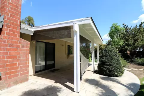 2749 E Paradise Ave, Visalia, CA 93292 photo 21