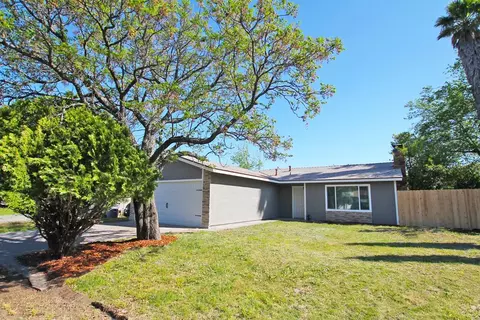 706 Northampton Dr, Vacaville, CA 95687 photo 9