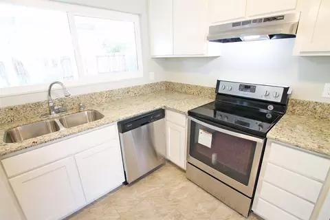 706 Northampton Dr, Vacaville, CA 95687 photo 19