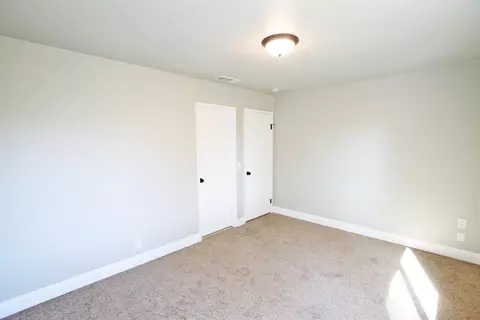 706 Northampton Dr, Vacaville, CA 95687 photo 38