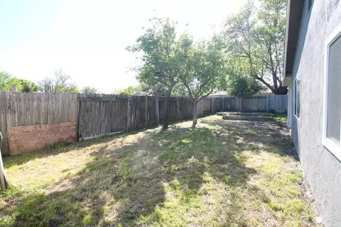706 Northampton Dr, Vacaville, CA 95687 photo 47