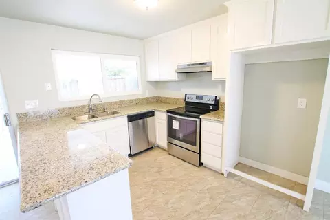 706 Northampton Dr, Vacaville, CA 95687 photo 17