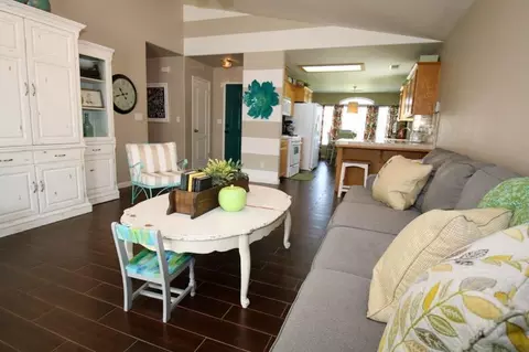1222 Marks Ct, Dinuba, CA 93618 photo 6