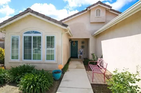 1222 Marks Ct, Dinuba, CA 93618 photo 3