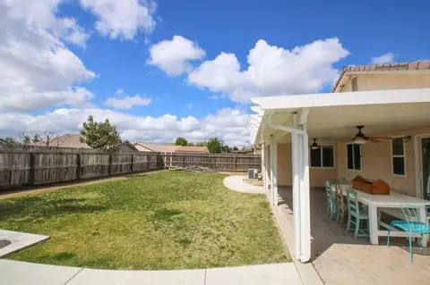 1222 Marks Ct, Dinuba, CA 93618 photo 35