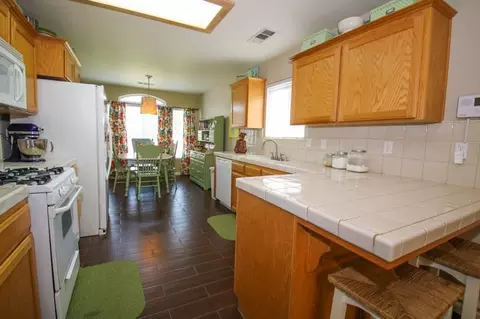 1222 Marks Ct, Dinuba, CA 93618 photo 13