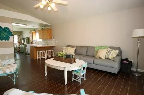 1222 Marks Ct, Dinuba, CA 93618 photo 7